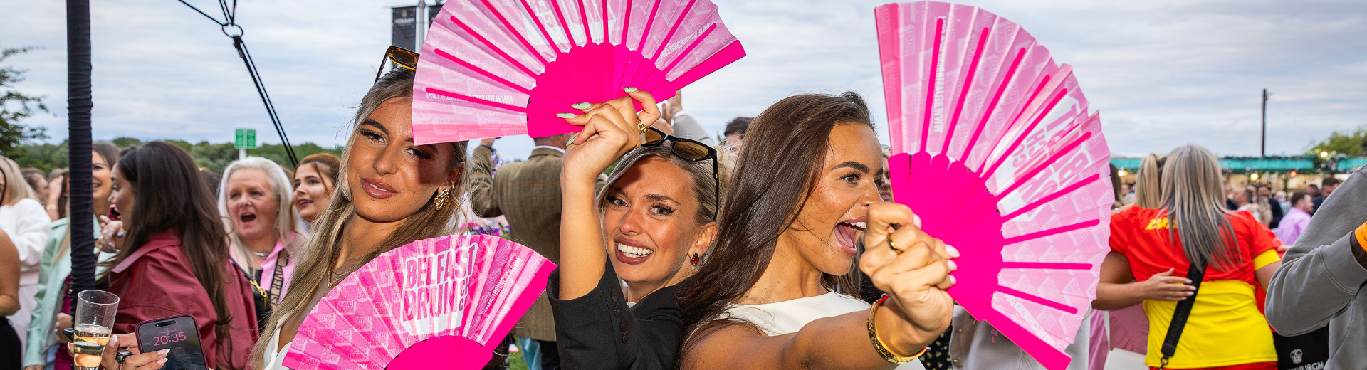 The 90's Friday Night at the Races